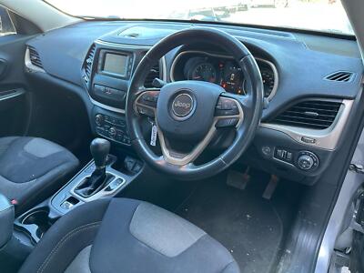 JEEP CHEROKEE KL 02/2014-11/2022 RIGHT FRONT OUTER DOOR HANDLE - Image 7