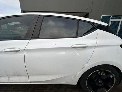 HOLDEN ASTRA BK 09/2016-2020 LEFT REAR DOOR WINDOW 5DR HATCH - MMM Auto ...