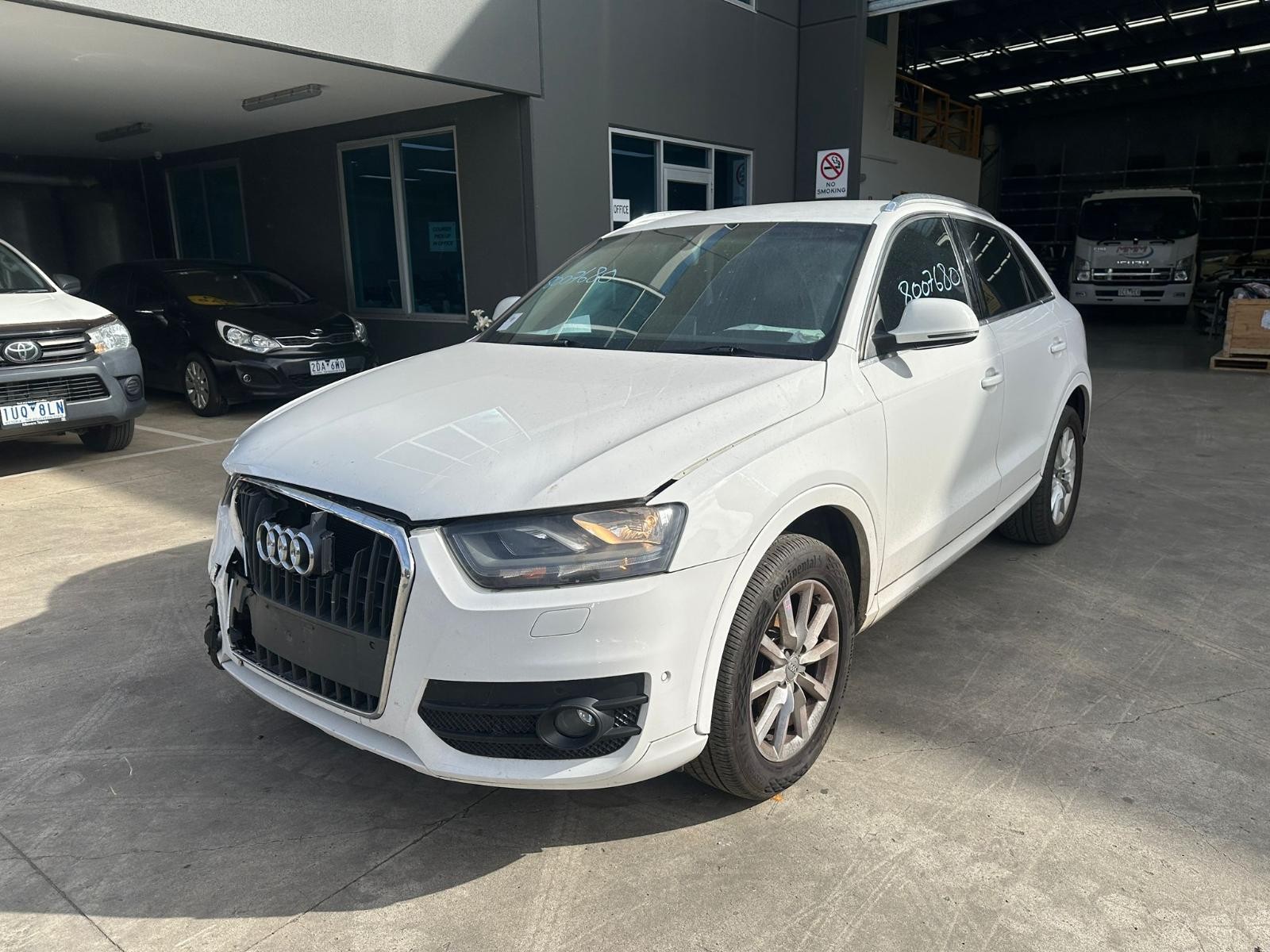 AUDI Q3 2012-2018 CONSOLE 8U, 03/12-12/18 - Image 4