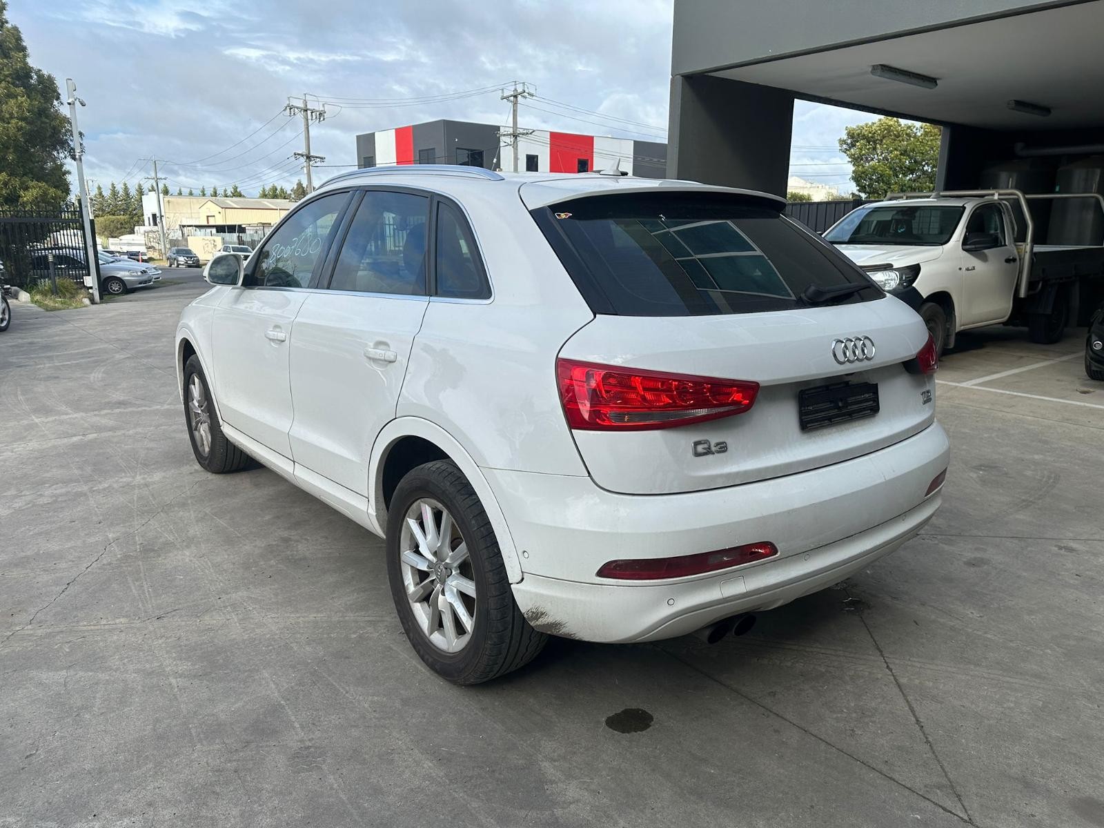 AUDI Q3 2012-2018 CONSOLE 8U, 03/12-12/18 - Image 5