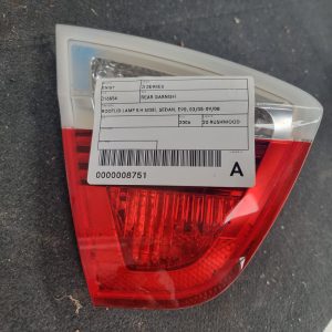 BMW 3 SERIES REAR GARNISH BOOTLID LAMP (LH SIDE), SEDAN, E90, 03/05-09/08 05 06