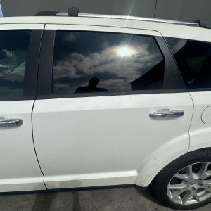 DODGE JOURNEY JC 07/2011-12/2016 LEFT REAR DOOR WINDOW