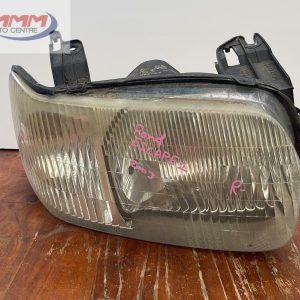 FORD ESCAPE RIGHT TAILLIGHT BA-ZA-ZB, 02/01-05/06 01 02 03 04 05 06