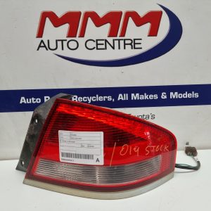 FORD FALCON RIGHT TAILLIGHT BF, SEDAN, 10/05-03/08 05 06 07 08