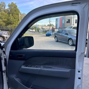 FORD RANGER PJ-PK 12/2006-07/2011 RIGHT FRONT INNER DOOR HANDLE BLACK XL