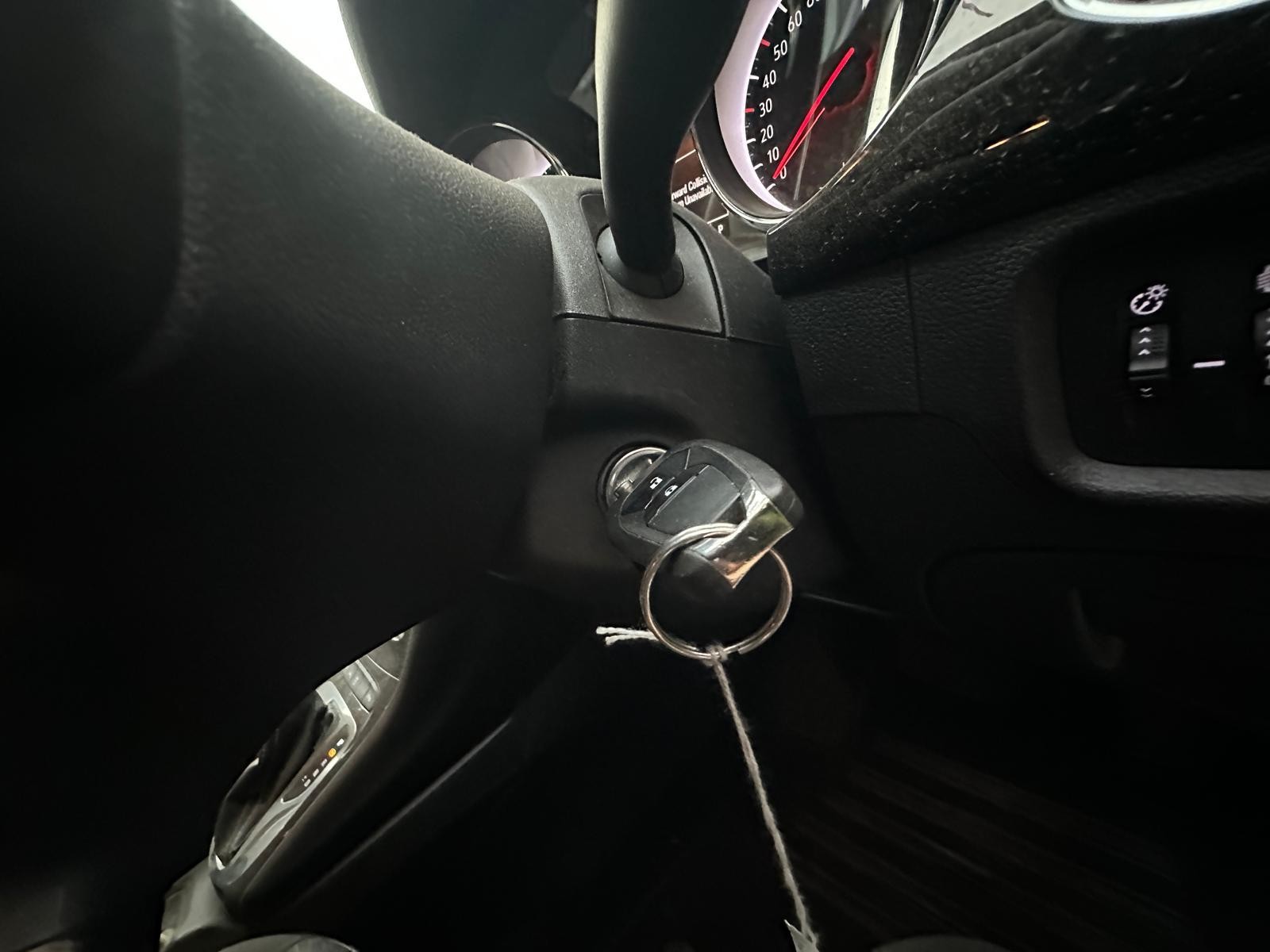 HOLDEN ASTRA BK 09/2016-12/2020 IGNITION WITH KEY 5DR HATCH