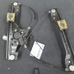 HOLDEN ASTRA RIGHT FRONT WINDOW REG/MOTOR BK-BL, 09/16-12/20 16 17 18 19 20