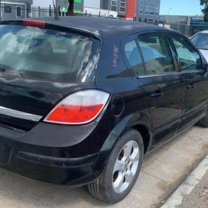 HOLDEN ASTRA RIGHT TAILLIGHT AH, 5DR HATCH, FROSTED INDICATOR TYPE, 10/04-08/09