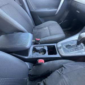 HOLDEN CAPTIVA 01/2011-06/2018 CONSOLE LEATHER BLACK