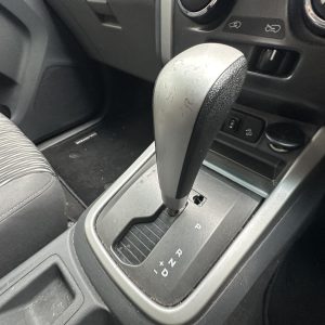HOLDEN COLORADO RG 06/2012-12/2020 GEAR SHIFTER AUTOMATIC TRANSMISSION TYPE