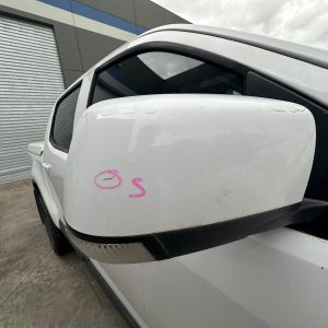 HOLDEN COLORADO RG/RG 7 12/2012-12/2020 RIGHT DOOR MIRROR WHITE P/N 94757726