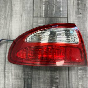 HOLDEN COMMODORE LEFT TAILLIGHT VX, SEDAN, BERLINA/CALAIS, 10/00-09/02 00 01 02