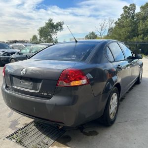 HOLDEN COMMODORE VE 08/2006-05/2013 BOOTLID HINGES PAIR SEDAN