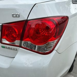 HOLDEN CRUZE  03/2009-01/2017 SEDAN REAR GARNISH BOOTLID LAMP RIGHT HAND SIDE