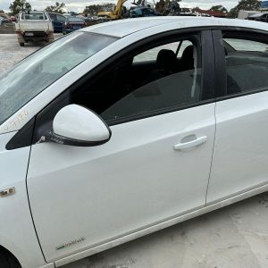 HOLDEN CRUZE 03/2011-01/2017 HATCHBACK LEFT FRONT DOOR, JH