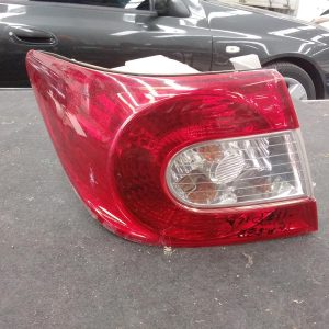 HOLDEN EPICA LEFT TAILLIGHT EP, 07/08-12/11 08 09 10 11