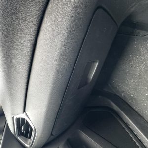 HOLDEN EQUINOX EQ 09/2017-12/2020 GLOVE BOX