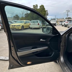 HONDA ACCORD 8TH GEN 02/2008-05/2013 LEFT FRONT DOOR TRIM LEATHER BLACK VTi-L