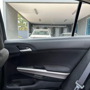 HONDA ACCORD 8TH GEN 02/2008-05/2013 RIGHT REAR DOOR TRIM VTi/V6 CLOTH BLACK