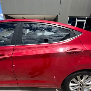 HYUNDAI ELANTRA MD 03/2011-11/2015 LEFT REAR DOOR WINDOW