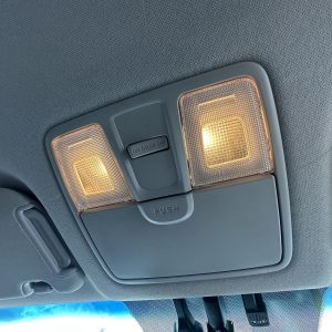 HYUNDAI I30 GD 03/2012-02/2017 FRONT COURTESY LIGHT WITH SUNGLASS HOLDER TYPE