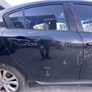 MAZDA 3 BL 04/2009-10/2013 RIGHT REAR DOOR WINDOW DARK TINT TYPE SEDAN