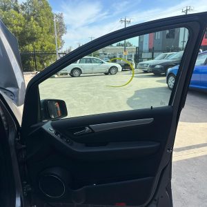 MERCEDES B CLASS W245 11/2005-02/2019 RIGHT FRONT DOOR TRIM BLACK CLOTH