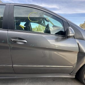 MERCEDES B CLASS W245 11/2005-06/2011 RIGHT FRONT DOOR WINDOW
