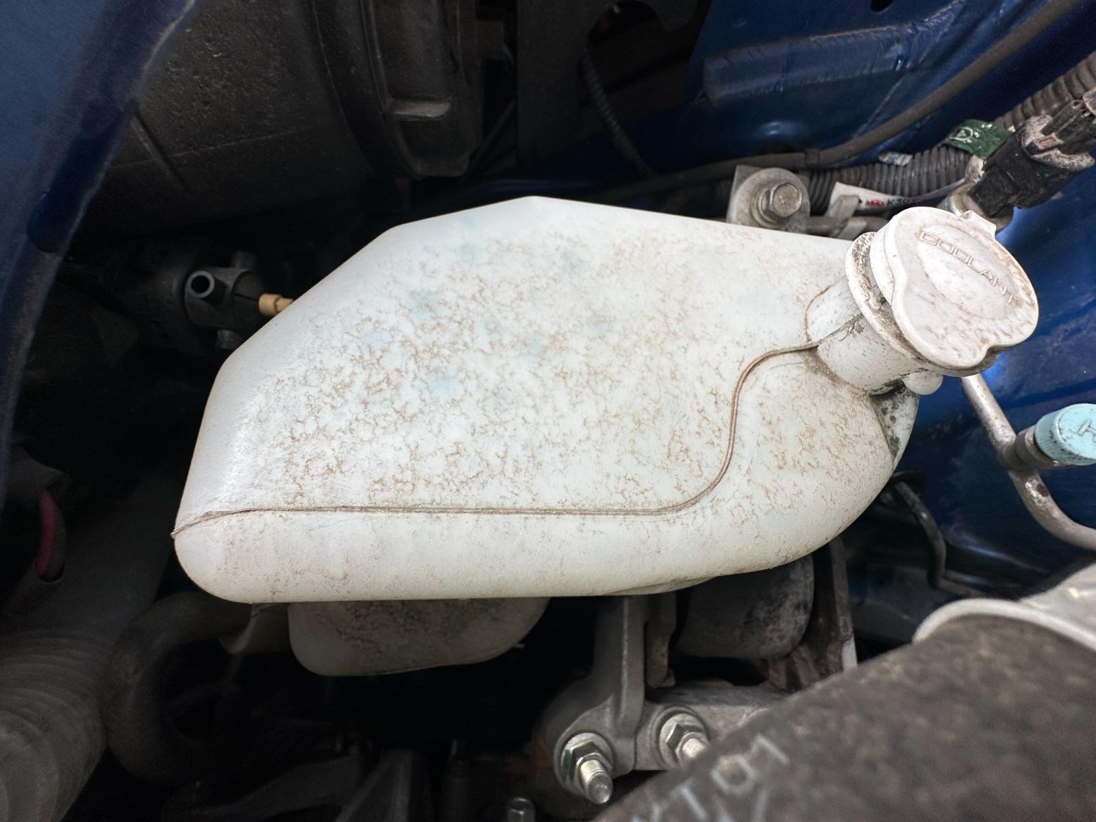 MITSUBISHI ASX XA-XD 05/2010-12/2024 OVERFLOW BOTTLE PETROL