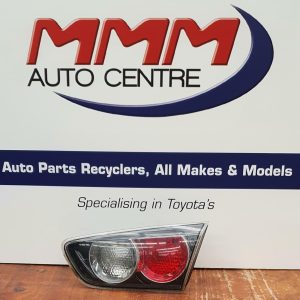 MITSUBISHI LANCER REAR GARNISH BOOTLID LAMP (RH SIDE), CJ-CF, SEDAN, BLACK INSER