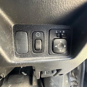 MITSUBISHI OUTLANDER ZF 12/2002-09/2006 MIRROR CONTROLS
