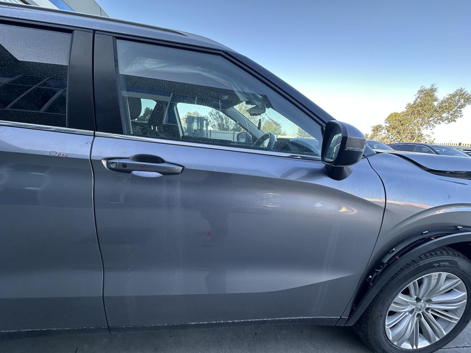 MITSUBISHI OUTLANDER ZM 08/2021-2026 RIGHT REAR DOOR SHELL