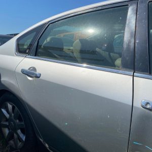 NISSAN MAXIMA 02/2002-05/2009 SEDAN RIGHT REAR DOOR, J31