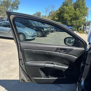SUZUKI KIZASHI FR 12/2009-01/2017 LEFT FRONT INNER DOOR HANDLE