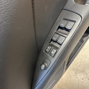 SUZUKI KIZASHI FR 12/2009-01/2017 RIGHT FRONT MASTER SWITCH P/N 3799057L10