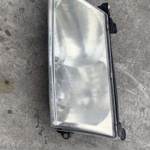 TOYOTA AVALON LEFT HEADLAMP MCX10R, HELLA LENS# 07-29, 07/00-09/03  00 01 02 03