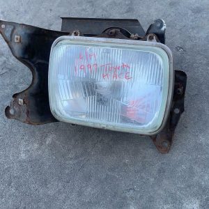 TOYOTA HIACE LEFT HEADLAMP LH/RZH10#, 11/89-09/98 89 90 91 92 93 94 95 96 97 98