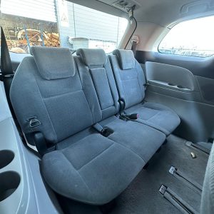 TOYOTA TARAGO ACR50R/GSR50R 03/2006-06/2020 RIGHT REAR 3RD SEAT CLOTH LIGHT GREY