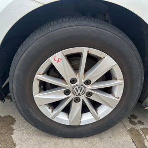 VOLKSWAGEN GOLF GEN 7 11/2012-08/2020 LEFT FRONT WHEEL ALLOY FACTORY 15X6.5IN