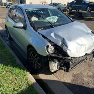 VOLKSWAGEN GOLF RIGHT DOOR MIRROR GEN 6, HATCH, MANUAL FOLD, NON MEMORY TYPE (6X