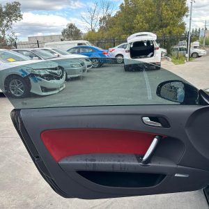 AUDI TT 8J 03/2007-08/2010 LEFT FRONT DOOR TRIM CLOTH COUPE