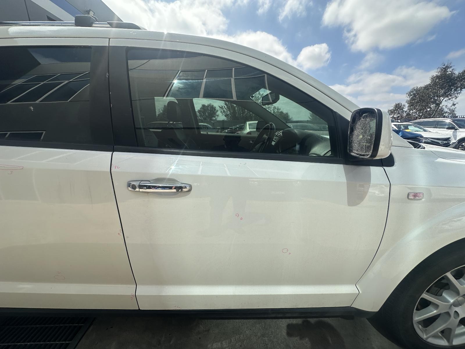 DODGE JOURNEY JC 05/2008-12/2016 RIGHT FRONT DOOR WINDOW