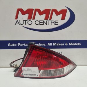 FORD FALCON RIGHT TAILLIGHT AU1, SEDAN, FAIRMONT, 09/98-04/00 98 99 00
