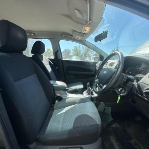 FORD FOCUS LT 05/2007-04/2009 RIGHT FRONT SEAT GREY