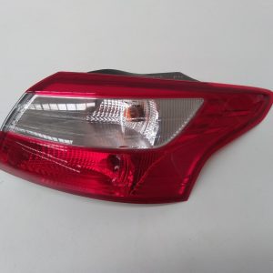 FORD FOCUS LW 05/2011-08/2015 RIGHT TAILLIGHT SEDAN