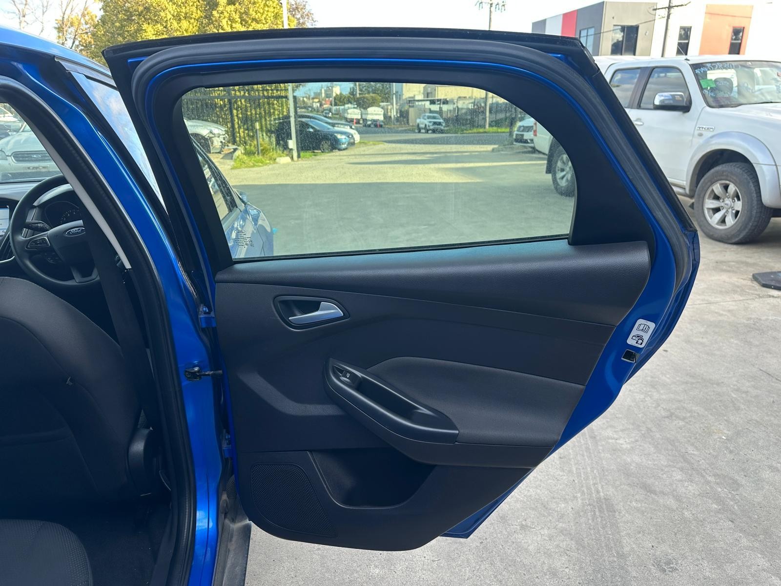 FORD FOCUS LW-LZ 05/2011-2018 RIGHT REAR INNER DOOR HANDLE CHROME