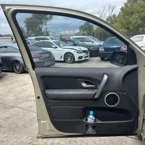 FORD TERRITORY SX-SY MKII 05/2004-04/2011 LEFT FRONT INNER DOOR HANDLE