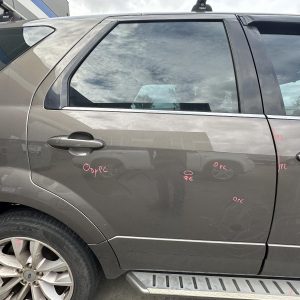FORD TERRITORY SX-SZ 05/2004-12/2016 RIGHT REAR DOOR WINDOW