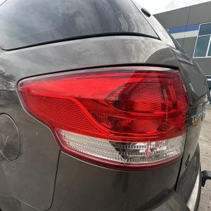 FORD TERRITORY SZ MKI-MKII 03/2011-12/2016 LEFT TAILLIGHT IN BODY AR7Z13405AC