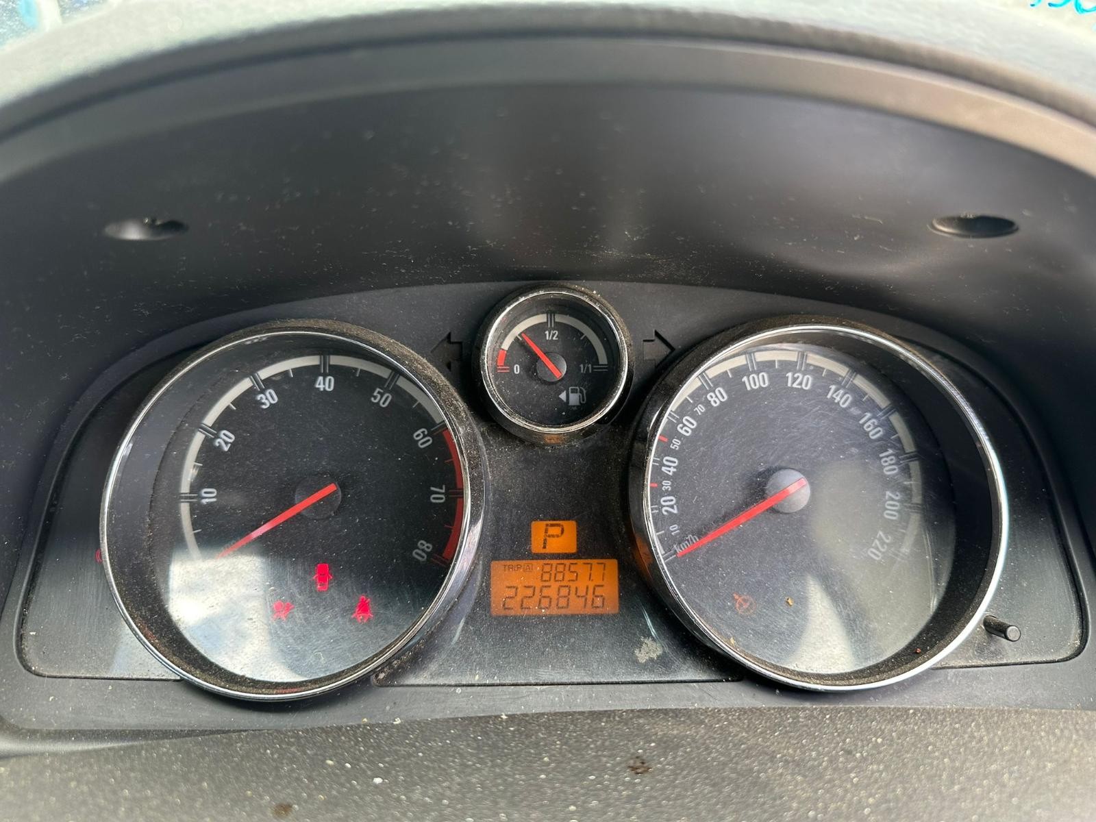 HOLDEN CAPTIVA CG 09/2006-09/2015 DISPLAY UNIT ONLY NON SAT NAV TYPE 4TH VIN=D - Image 12